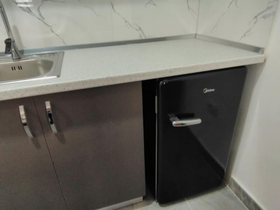 Villa Besnik, Rooms For Rent فلورا المظهر الخارجي الصورة